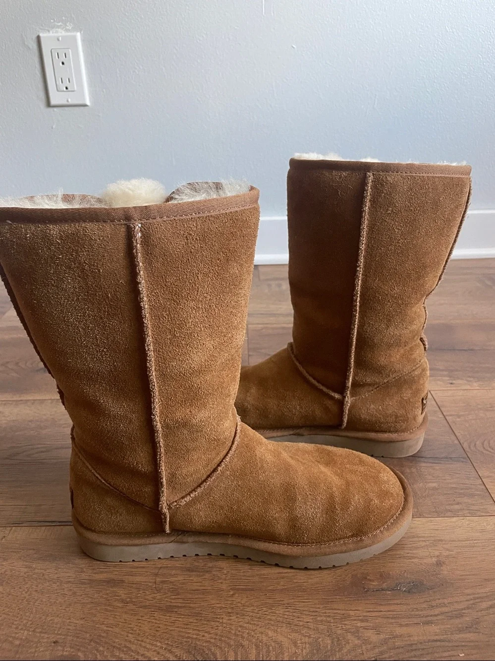 KOOLABURRA by UGG Victoria Women's Winter Boots Chestnut Size 8